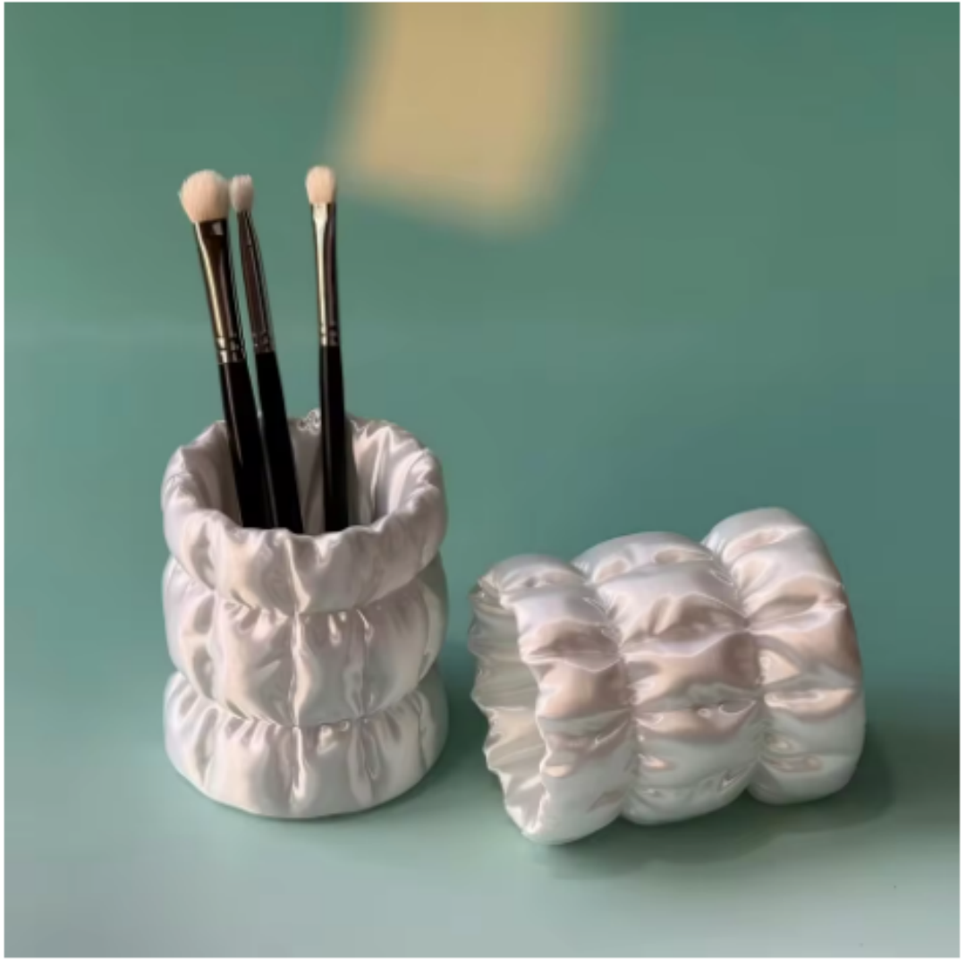 Cloud Ruched Satin Makeup Brus - Luxury Skincare And Makeup Brands ulasan dan harga