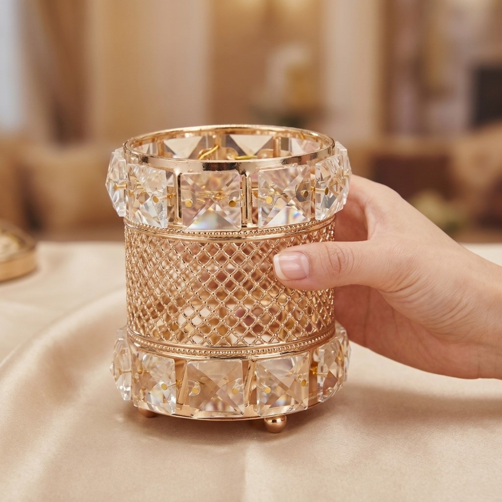 Storage Container Gold Makeup  - Luxury Skincare And Makeup Brands ulasan dan harga